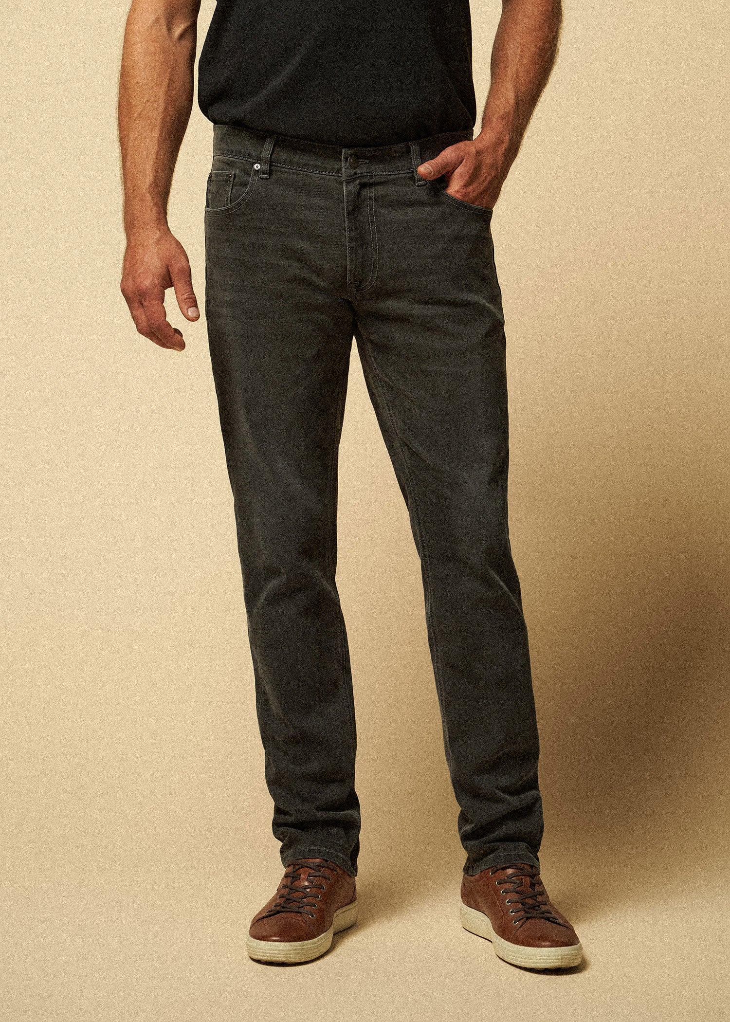    LJ-Men-Slim-Taper-Fit-Carman-Jeans-Industrial-Grey-front