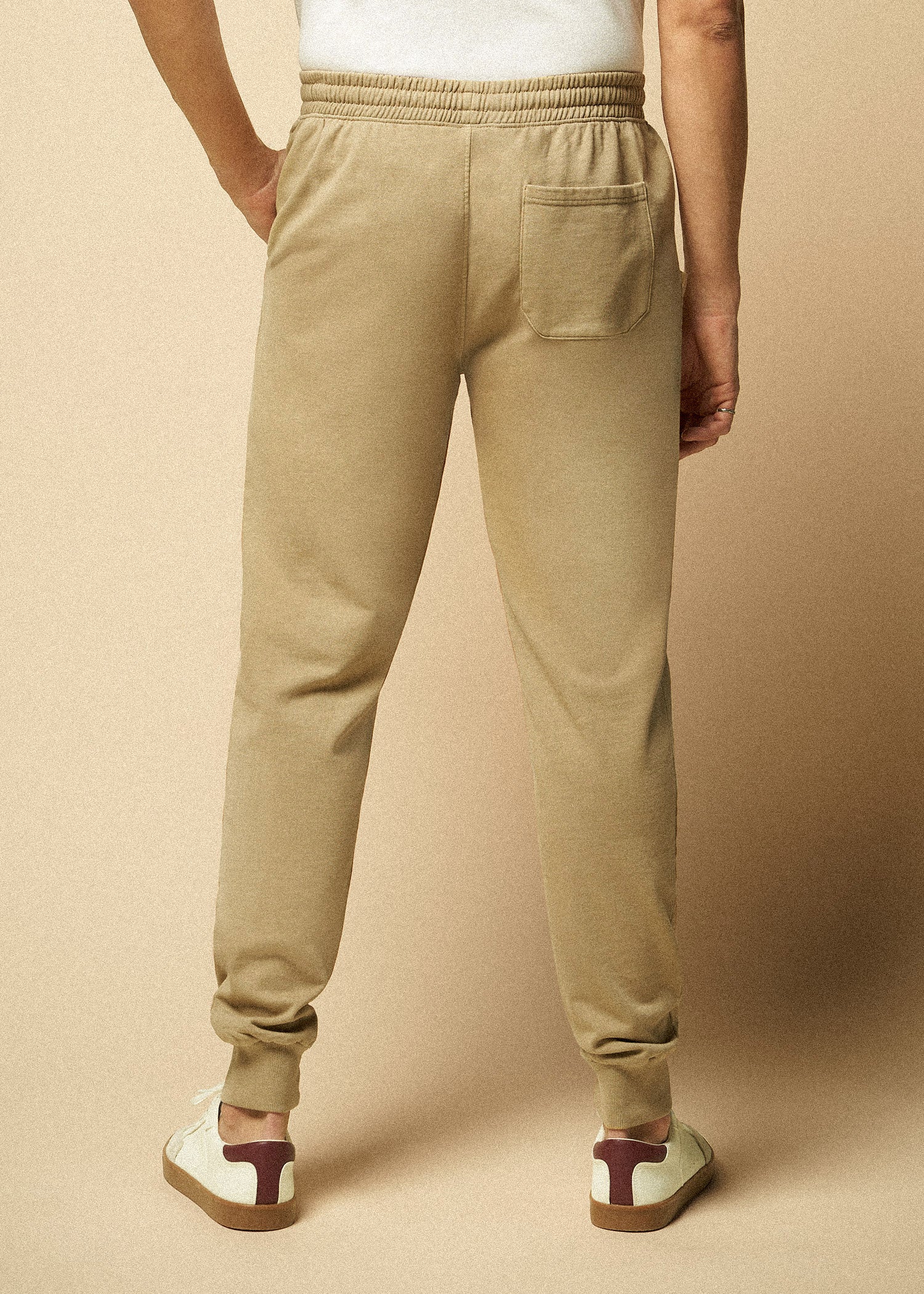       LJ-PigmentDyed-Jogger-VintageBuck-back