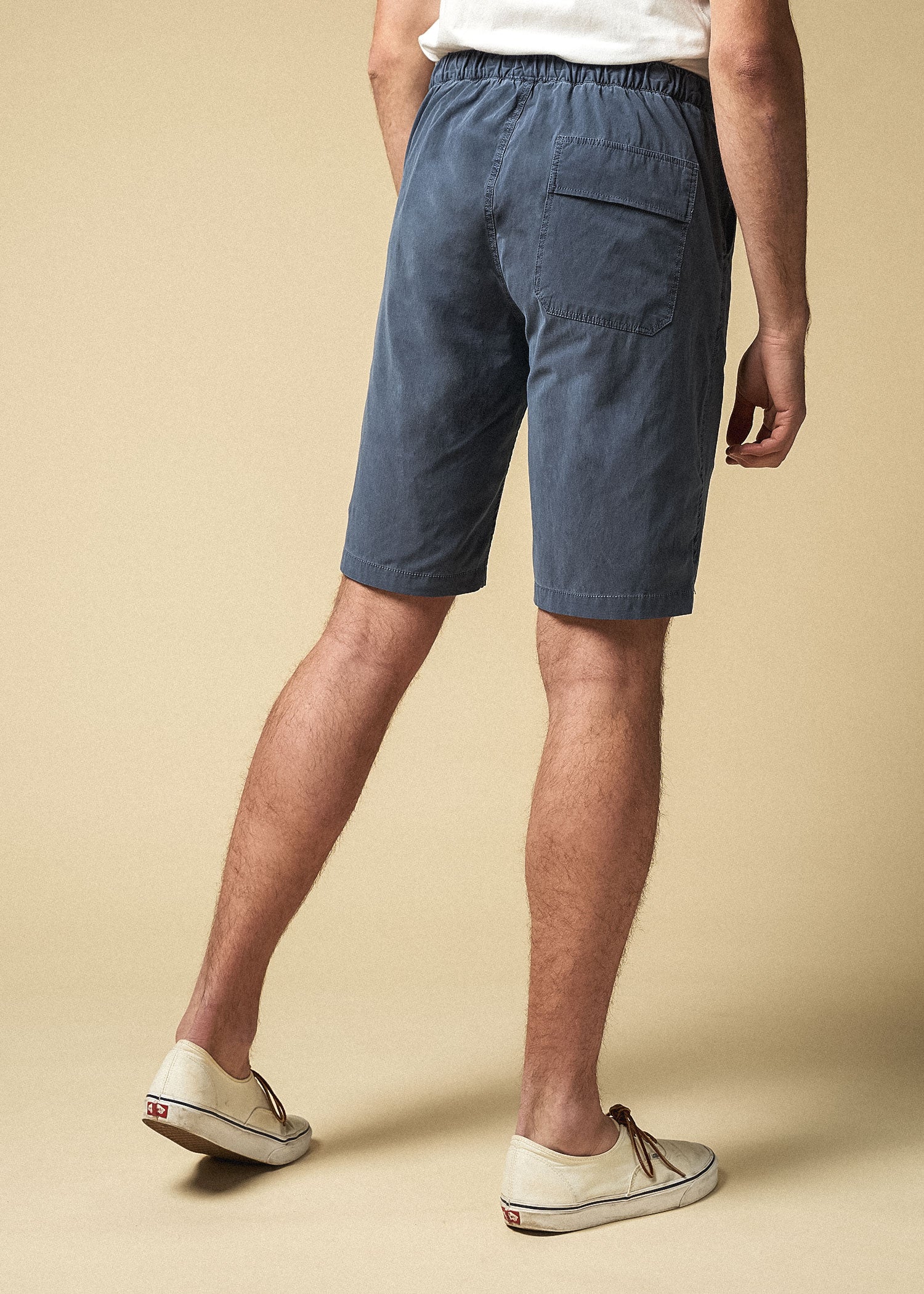 tall_mens_Deck_shorts_midnightnavy-back